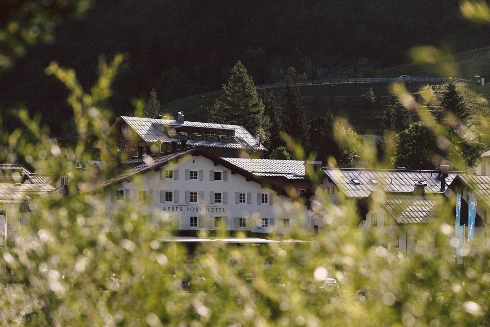 Apres Post Hotel